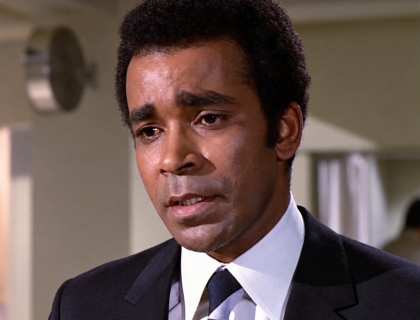 greg-morris-le-tueur-de-la-nuit-1972-killer-by-night