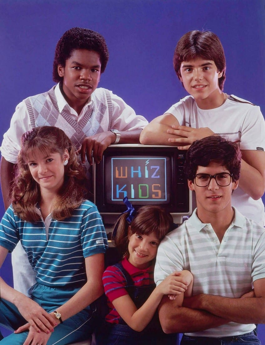 Matthew Labyorteaux, Todd Porter, Jeffrey Jacquet, Max Gail, Andrea Elson L'équipe de la série Les Petits Génies, diffusée aux USA entre 1983 et 1984.